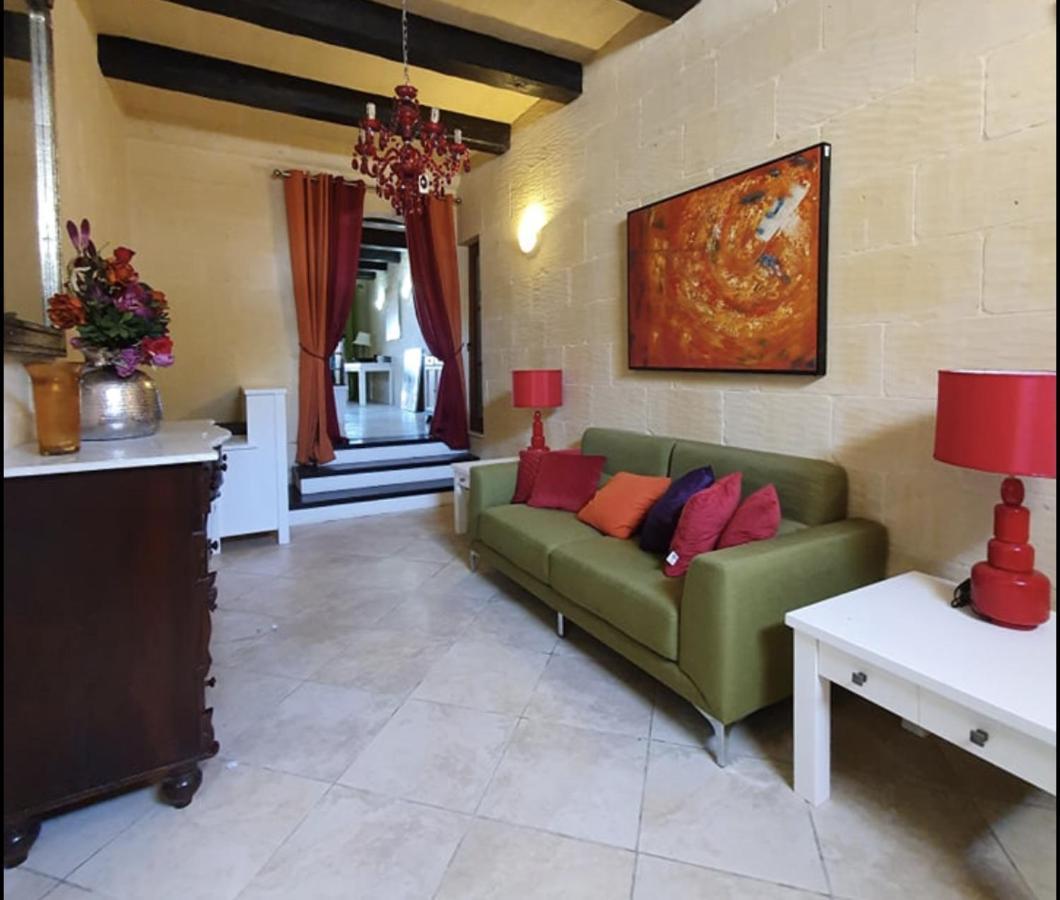 Petra Farmhouse B&B Nadur Exterior photo
