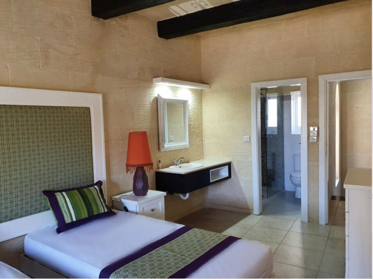 Petra Farmhouse B&B Nadur Exterior photo
