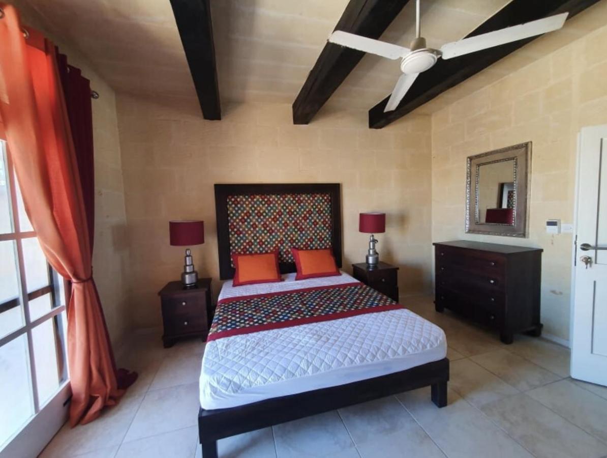Petra Farmhouse B&B Nadur Exterior photo